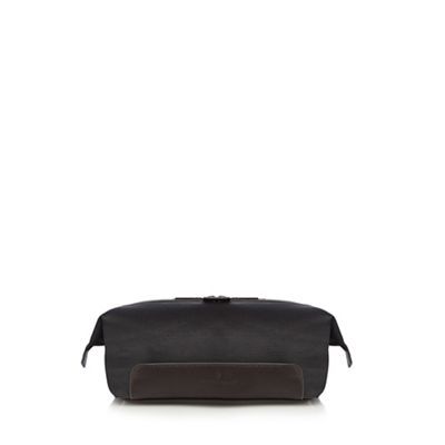 Black contrasting trim wash bag